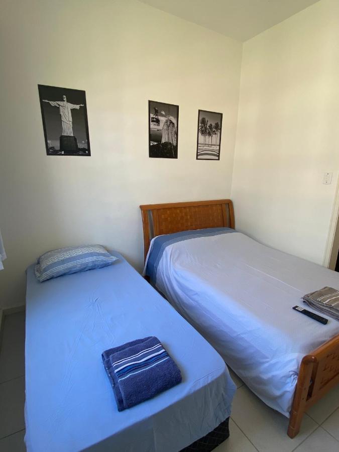 Copacabana: Beachfront Comfort With Netflix & Wi-fi Apartment