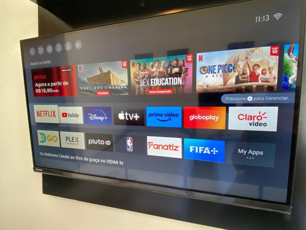 Copacabana: Beachfront Comfort With Netflix & Wi-fi Rio de Janeiro