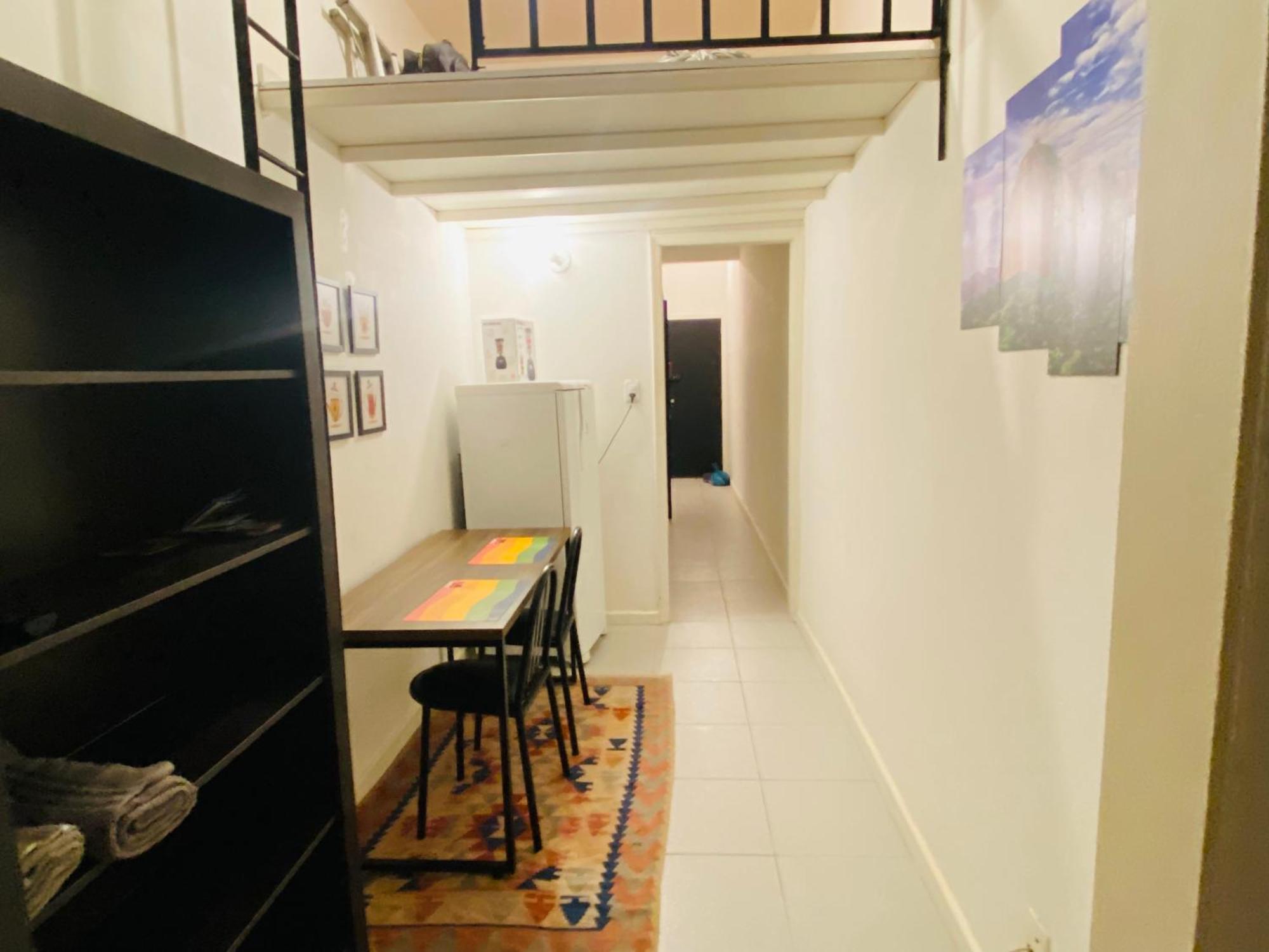 Copacabana: Beachfront Comfort With Netflix & Wi-fi Apartment Rio de Janeiro